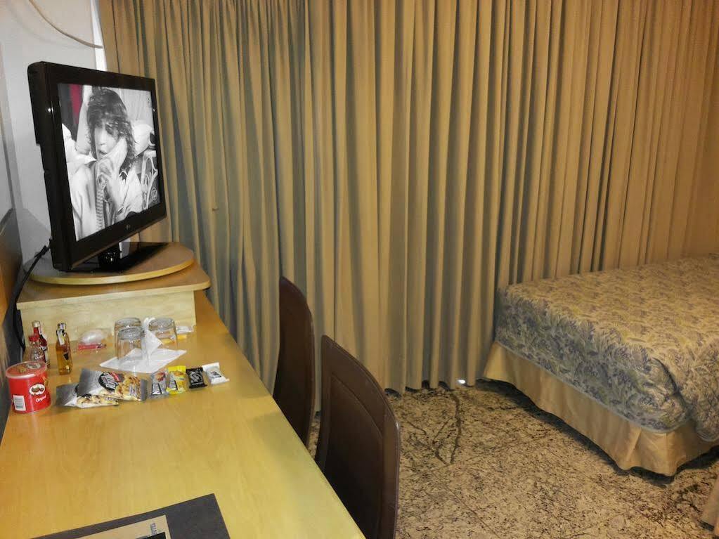 Like U Hotel Brasília Luaran gambar
